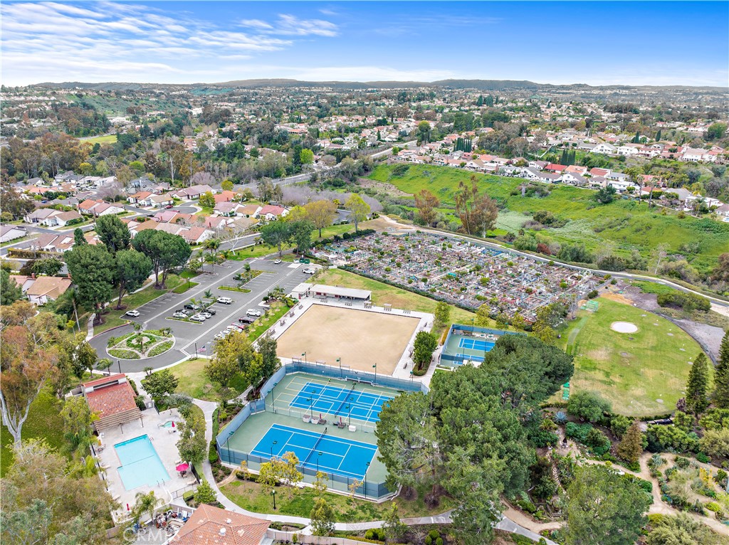 MLS #OC25257462 image #49