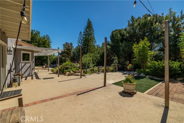 Detail Gallery Image 39 of 49 For 14395 Amorose, Lake Elsinore,  CA 92530 - 4 Beds | 3 Baths