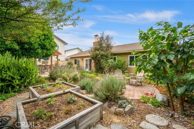Detail Gallery Image 25 of 30 For 9911 Constitution Dr, Huntington Beach,  CA 92646 - 4 Beds | 2 Baths