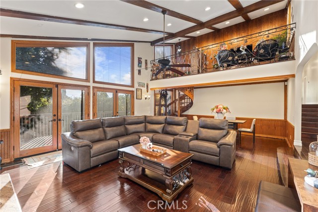 Detail Gallery Image 23 of 71 For 2420 San Antonio, Upland,  CA 91784 - 4 Beds | 3 Baths