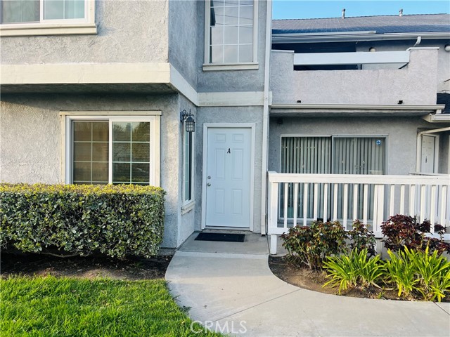 Detail Gallery Image 1 of 1 For 158 W Walnut Ave a,  Rialto,  CA 92376 - 3 Beds | 2/1 Baths