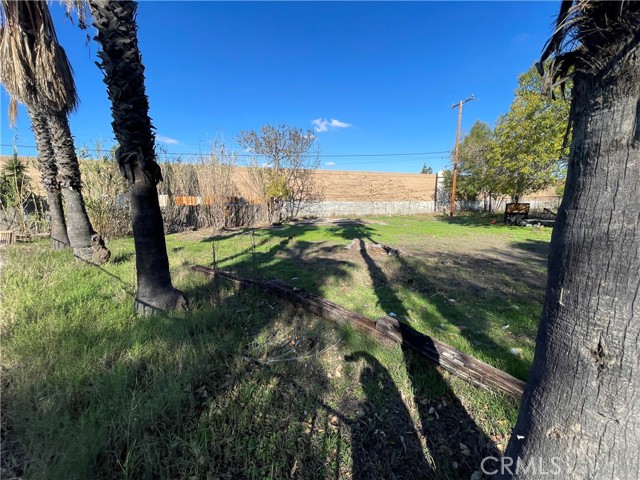 MLS# IV23114114