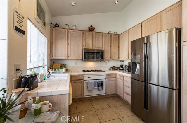 Detail Gallery Image 11 of 19 For 5985 Nw Warwick Hills Way, Banning,  CA 92220 - 3 Beds | 2 Baths