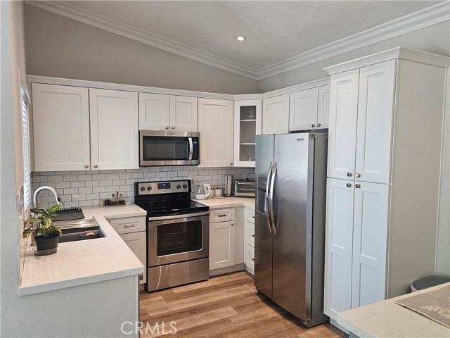 12042 Sylvan, Fountain Valley CA: https://media.crmls.org/medias/89d6f07a-031c-4ebd-ade1-d36828846ac3.jpg