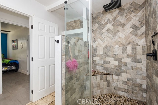 Detail Gallery Image 10 of 50 For 27559 Monroe Ave, Menifee,  CA 92585 - 4 Beds | 1/1 Baths