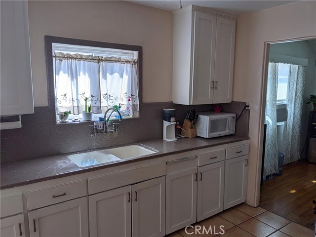 6054 Olive Avenue, Long Beach, California 90805, 2 Bedrooms Bedrooms, ,1 BathroomBathrooms,Single Family Residence,For Sale,Olive,PW21061826