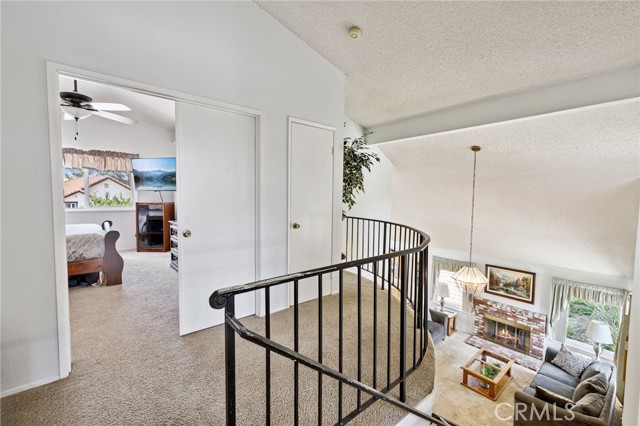 1251 Shakespeare Drive, Riverside CA: https://media.crmls.org/medias/89d8f101-a3ab-49a3-8afc-aa74457cb32f.jpg