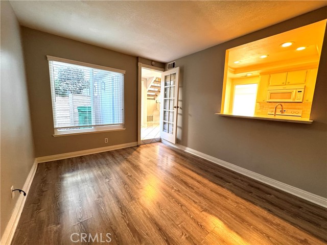 Detail Gallery Image 12 of 37 For 136 Briarwood #50,  Irvine,  CA 92604 - 3 Beds | 2/1 Baths