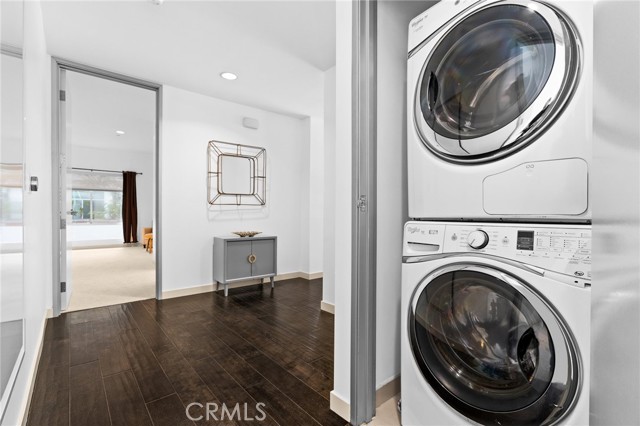 Detail Gallery Image 12 of 49 For 3119 via Dolce #107,  Marina Del Rey,  CA 90292 - 3 Beds | 2 Baths