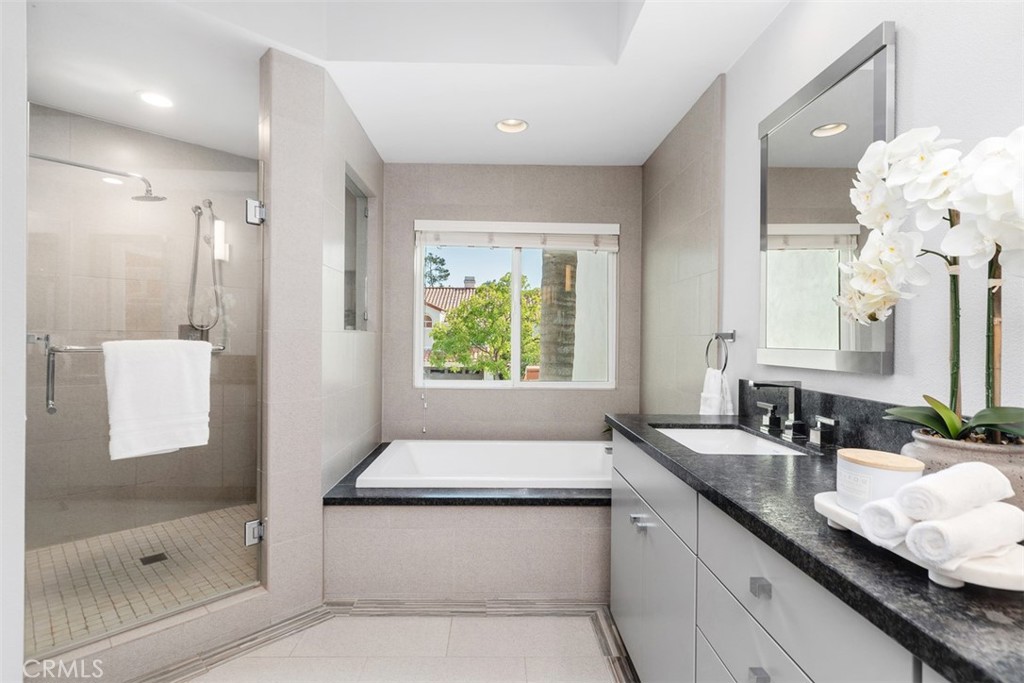 MLS #OC26150651 image #22