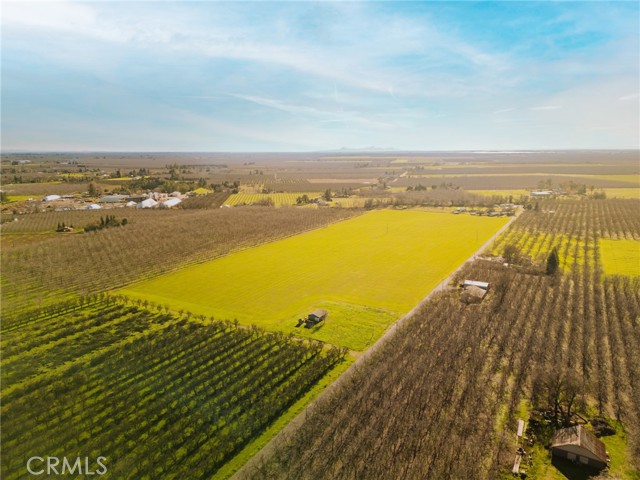 Detail Gallery Image 4 of 11 For 615 Reavis Avenue, Chico,  CA 95928 - – Beds | – Baths