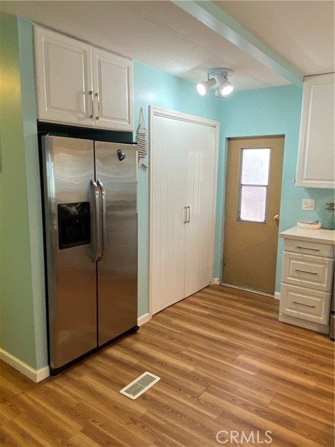 Detail Gallery Image 4 of 27 For 80 Huntington #647,  Huntington Beach,  CA 92648 - 2 Beds | 2 Baths