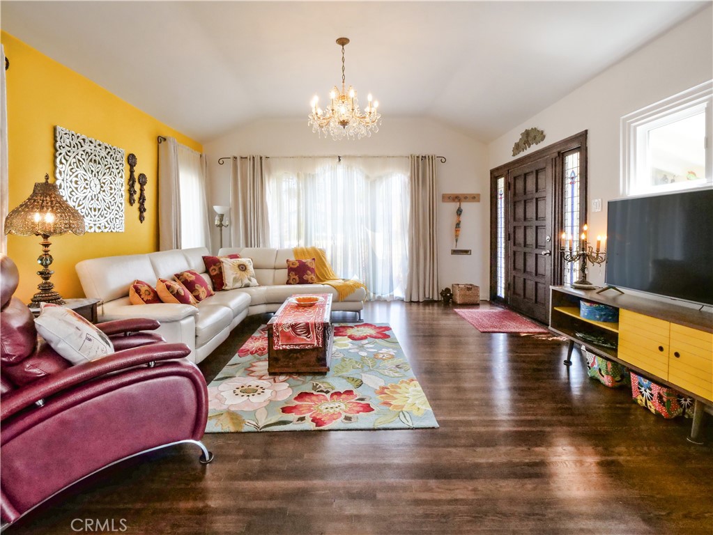 MLS #PV25183692 img 5