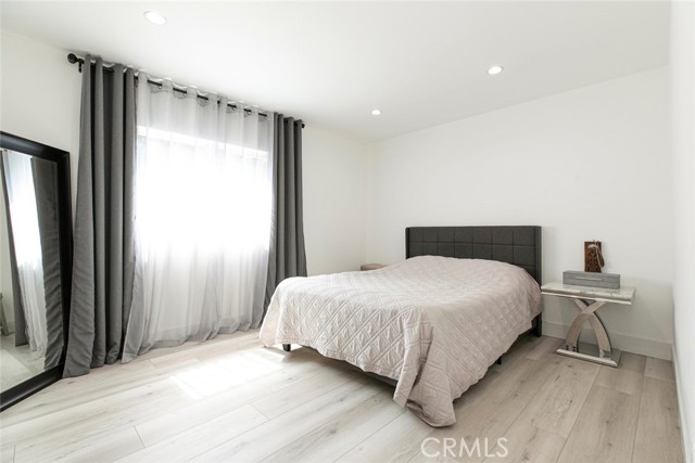 Image 37 of 68 For 23500 Lloyd Houghton Place