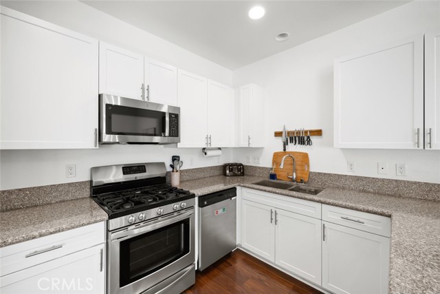 Detail Gallery Image 9 of 40 For 949 Humbert Avenue, San Luis Obispo,  CA 93401 - 3 Beds | 2/1 Baths