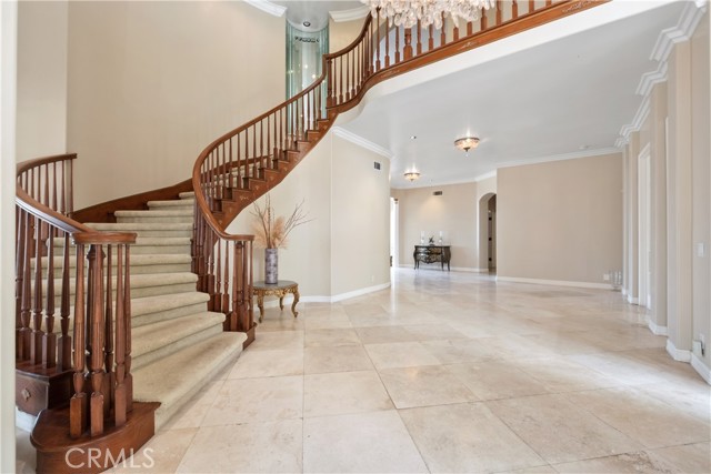 Detail Gallery Image 3 of 41 For 3211 E Mandeville Pl, Orange,  CA 92867 - 6 Beds | 6/1 Baths