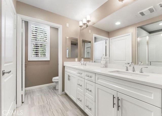 Detail Gallery Image 17 of 27 For 52 Origin, Irvine,  CA 92618 - 2 Beds | 2 Baths