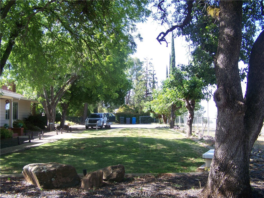https://media.crmls.org/medias/89dde46a-a1a5-4b0c-bef0-cce117d7ed98.jpg?preset=X-Large