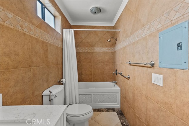 Detail Gallery Image 13 of 17 For 4506 Saugus Ave #6,  Sherman Oaks,  CA 91403 - 1 Beds | 1 Baths