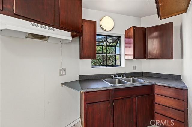 Detail Gallery Image 34 of 49 For 10818 Loch Avon, Whittier,  CA 90606 - 3 Beds | 2 Baths