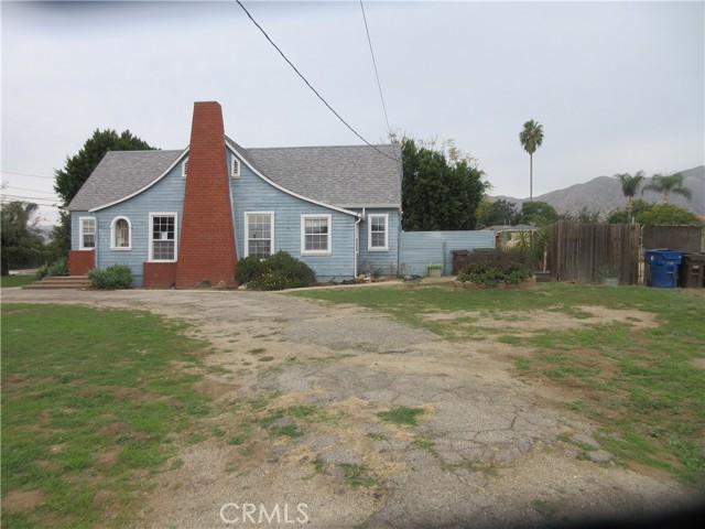 15185 Cobalt, Sylmar CA: https://media.crmls.org/medias/89e03bb1-eac1-4081-bfa5-2a4bce0a3355.jpg