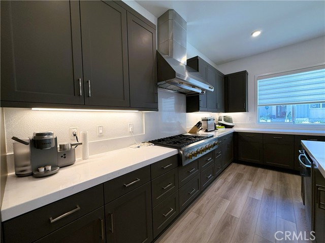Detail Gallery Image 20 of 48 For 27508 Golden Currant Pl, Valencia,  CA 91381 - 5 Beds | 4/1 Baths