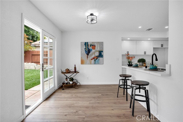 Detail Gallery Image 15 of 24 For 19537 Ermine St, Canyon Country,  CA 91351 - 4 Beds | 2 Baths