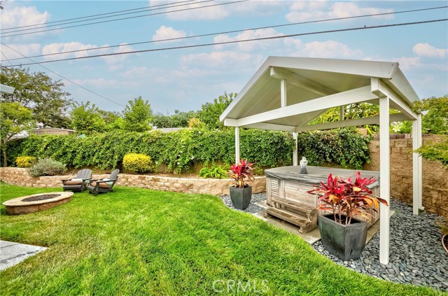 10252 Lorraine Lane, Cypress CA: https://media.crmls.org/medias/89e23f0e-06f4-4cd5-897f-92bcc4063877.jpg