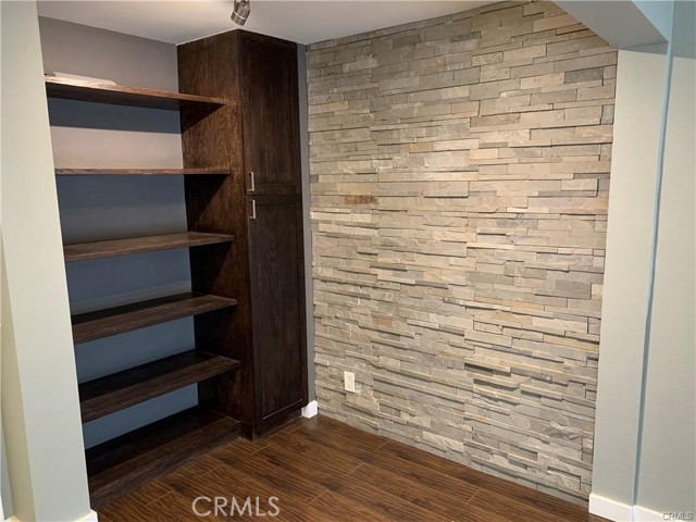 Detail Gallery Image 6 of 32 For 15425 Sherman Way #217,  Van Nuys,  CA 91406 - 1 Beds | 1 Baths