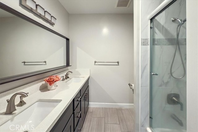 Detail Gallery Image 18 of 23 For 1156 San Rafael #2,  Glendale,  CA 91202 - 2 Beds | 2 Baths