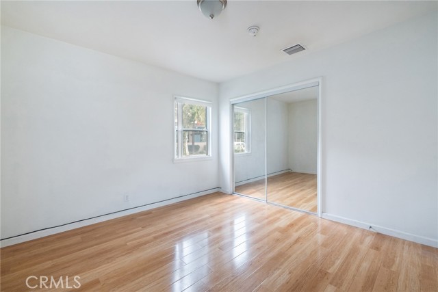 705 E California Avenue, Glendale CA: https://media.crmls.org/medias/89e3fea5-fa37-4e8a-ab3f-b795f261f2bf.jpg
