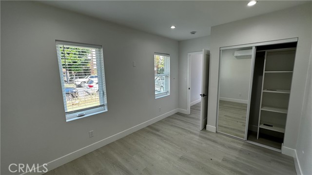 Detail Gallery Image 15 of 47 For 5314 Wilkinson Ave, Valley Village,  CA 91607 - – Beds | – Baths