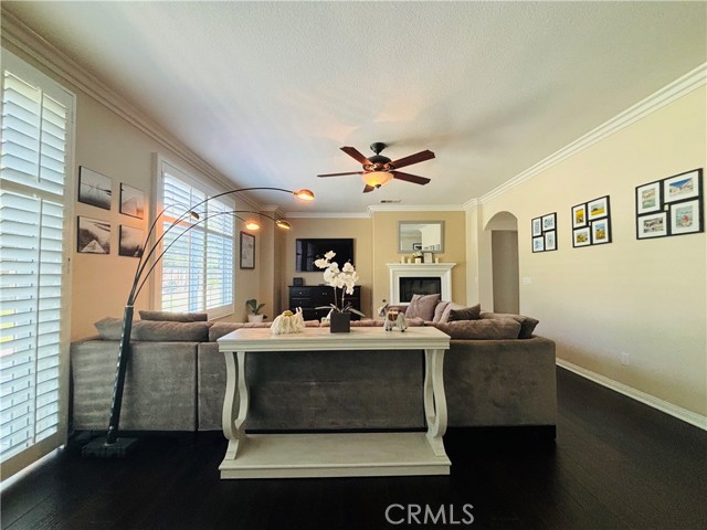 5803 Green Pine Court, Rancho Cucamonga CA: https://media.crmls.org/medias/89e4bf3a-29ff-46b6-8662-e58a18f45ae3.jpg