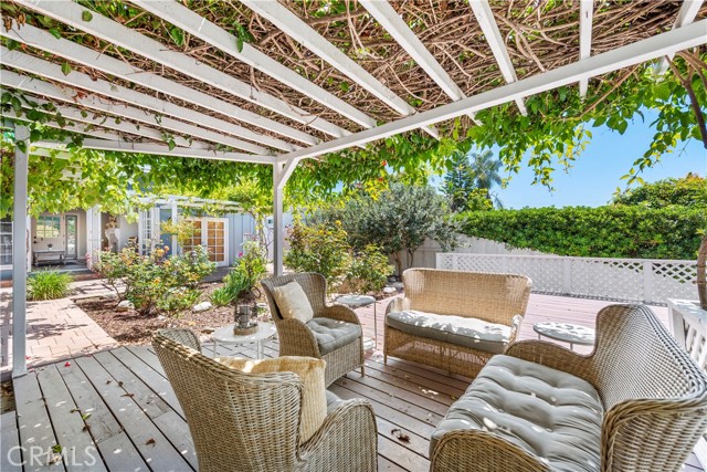 Detail Gallery Image 24 of 28 For 480 Thalia St, Laguna Beach,  CA 92651 - 2 Beds | 2 Baths
