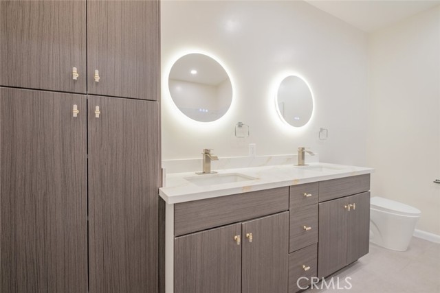 Detail Gallery Image 28 of 40 For 1305 N Columbus Ave #112,  Glendale,  CA 91202 - 2 Beds | 2 Baths