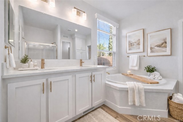 Detail Gallery Image 9 of 43 For 18864 Boulder Ave, Riverside,  CA 92508 - 4 Beds | 2 Baths