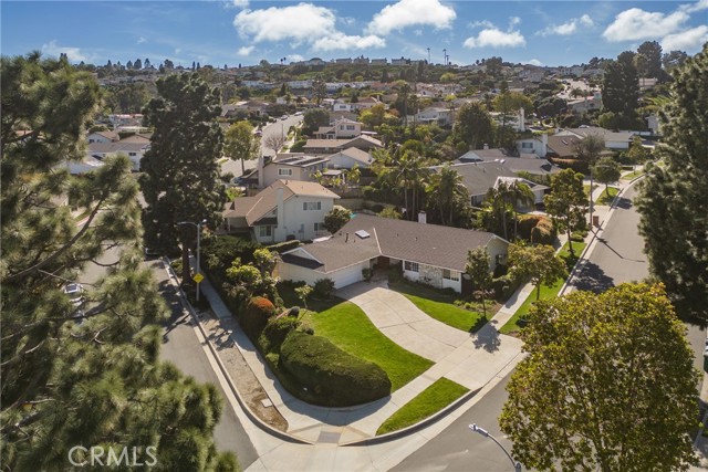4906 Blackhorse Road, Rancho Palos Verdes, California 90275, 4 Bedrooms Bedrooms, ,1 BathroomBathrooms,Residential,Sold,Blackhorse,PV24079667