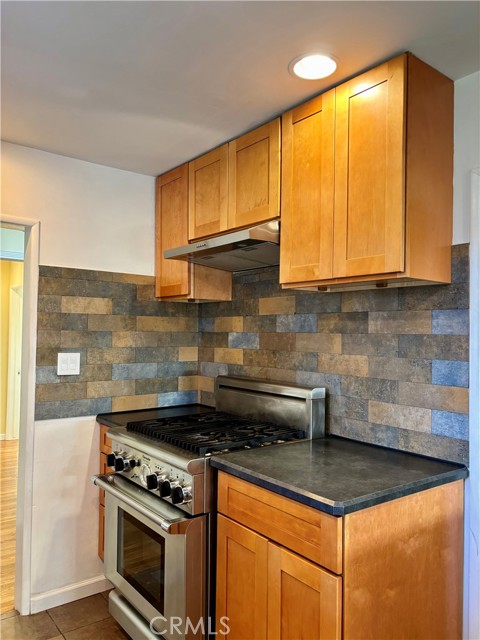 Detail Gallery Image 16 of 41 For 5525 Adele Ave, Whittier,  CA 90601 - 3 Beds | 2 Baths