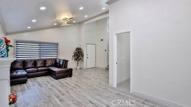 Detail Gallery Image 13 of 47 For 12246 Nadine Cir, Garden Grove,  CA 92840 - 4 Beds | 2/1 Baths