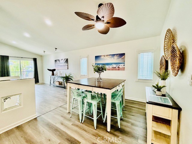 4821 RIVER Avenue, Newport Beach CA: https://media.crmls.org/medias/89e92c2a-b33c-43ed-84b0-92d054088640.jpg
