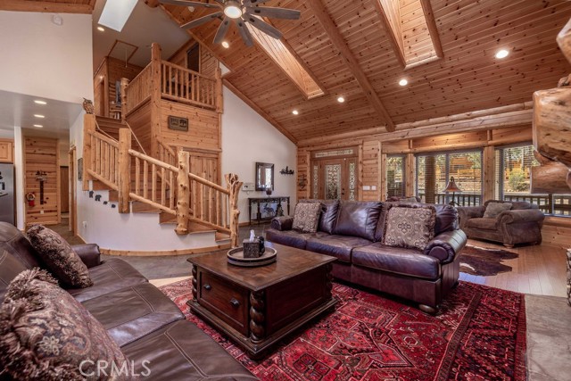 Detail Gallery Image 14 of 67 For 1046 Heritage, Big Bear City,  CA 92314 - 5 Beds | 4/1 Baths