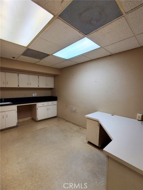 18523 Corwin Road, Apple Valley, California 92307, ,Commercial Lease,For Rent,18523 Corwin Road,CRHD25036061
