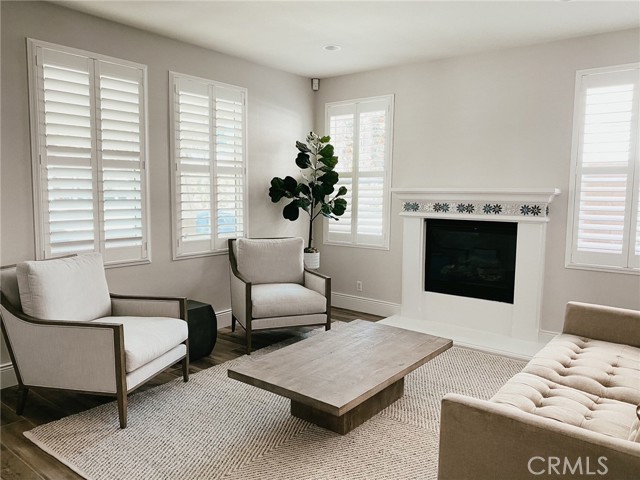 Detail Gallery Image 2 of 22 For 5 Taffeta Ln, Ladera Ranch,  CA 92694 - 5 Beds | 3/1 Baths