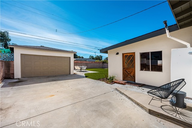 Detail Gallery Image 17 of 19 For 6102 Charlwood St, Lakewood,  CA 90713 - 4 Beds | 2 Baths