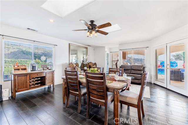 Detail Gallery Image 16 of 64 For 20491 Carancho Rd, Temecula,  CA 92590 - 4 Beds | 2/1 Baths