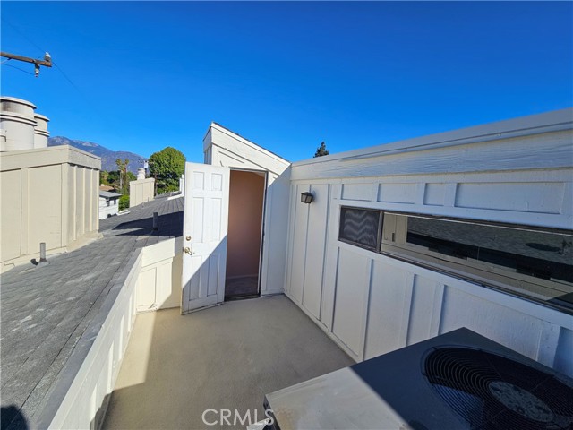 511 E Live Oak Avenue, Arcadia CA: https://media.crmls.org/medias/89ec4c6d-8db4-41cd-a15a-17379a698468.jpg