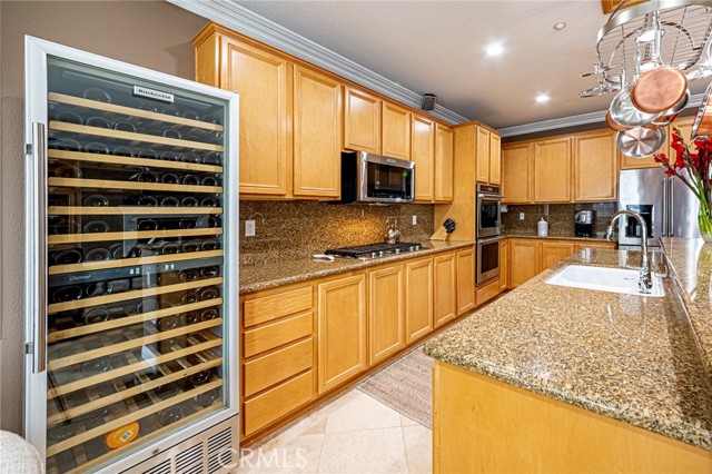 3884 Whistle Train Road, Brea CA: https://media.crmls.org/medias/89ec6484-cda1-472a-9dda-835e54cf4541.jpg