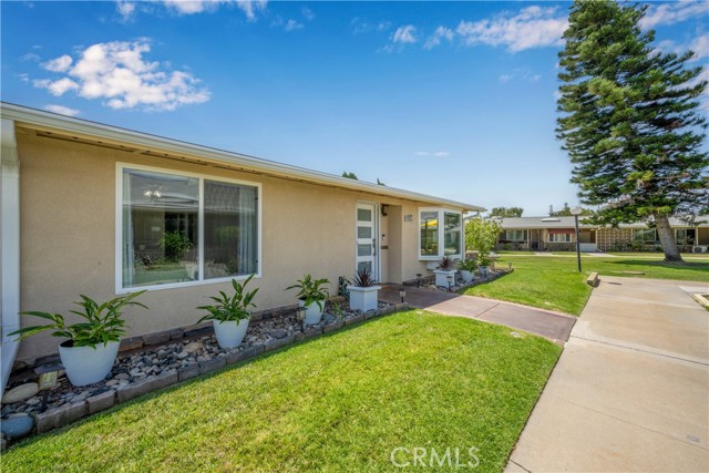 Detail Gallery Image 3 of 59 For 1360 Pelham Rd 69g,  Seal Beach,  CA 90740 - 2 Beds | 1/1 Baths
