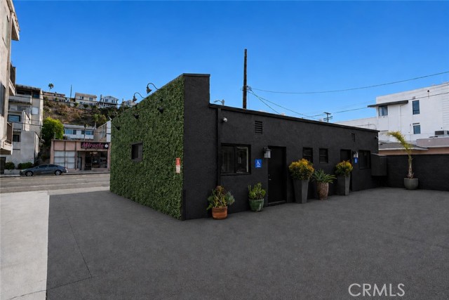  Commercial for Sale in Playa del Rey, California