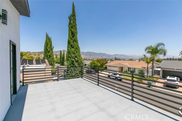 Detail Gallery Image 60 of 64 For 17465 Tuscan Dr, Granada Hills,  CA 91344 - 6 Beds | 5 Baths